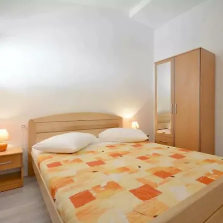 Apartman Jure